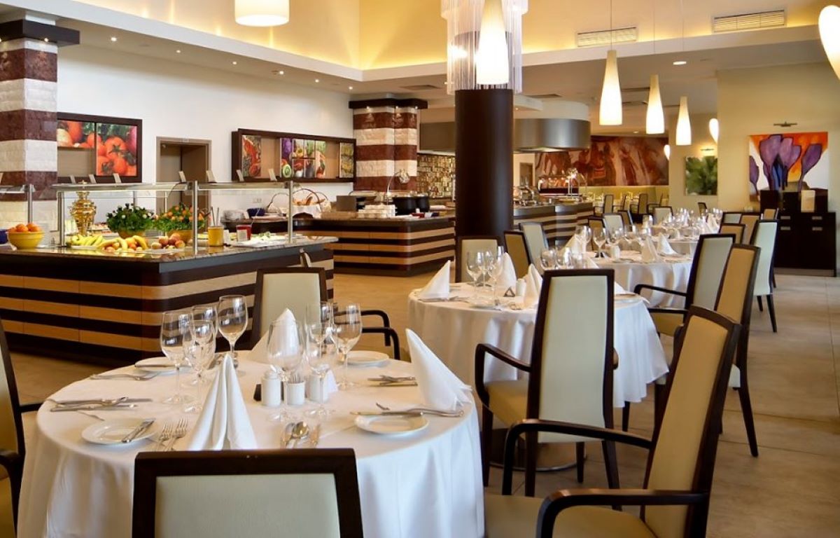 Hotel Flamingo Grand-Glavni restoran.jpg
