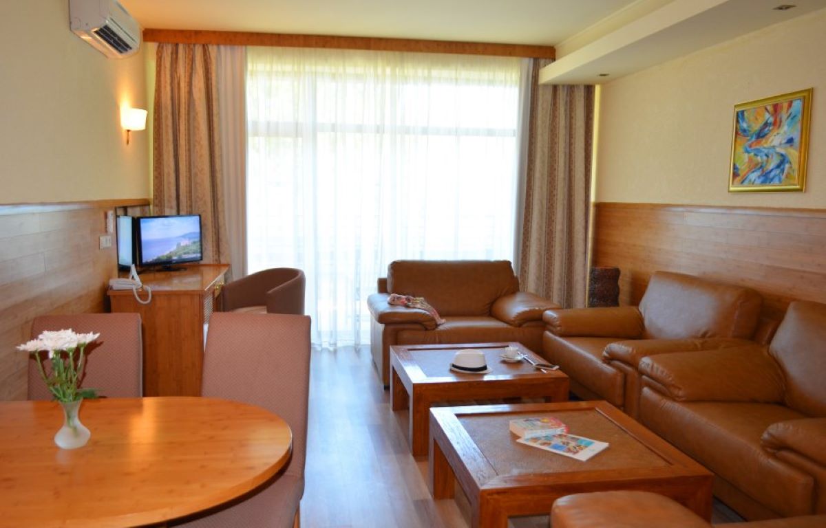 Flamingo Hotel-Maisonette.jpg