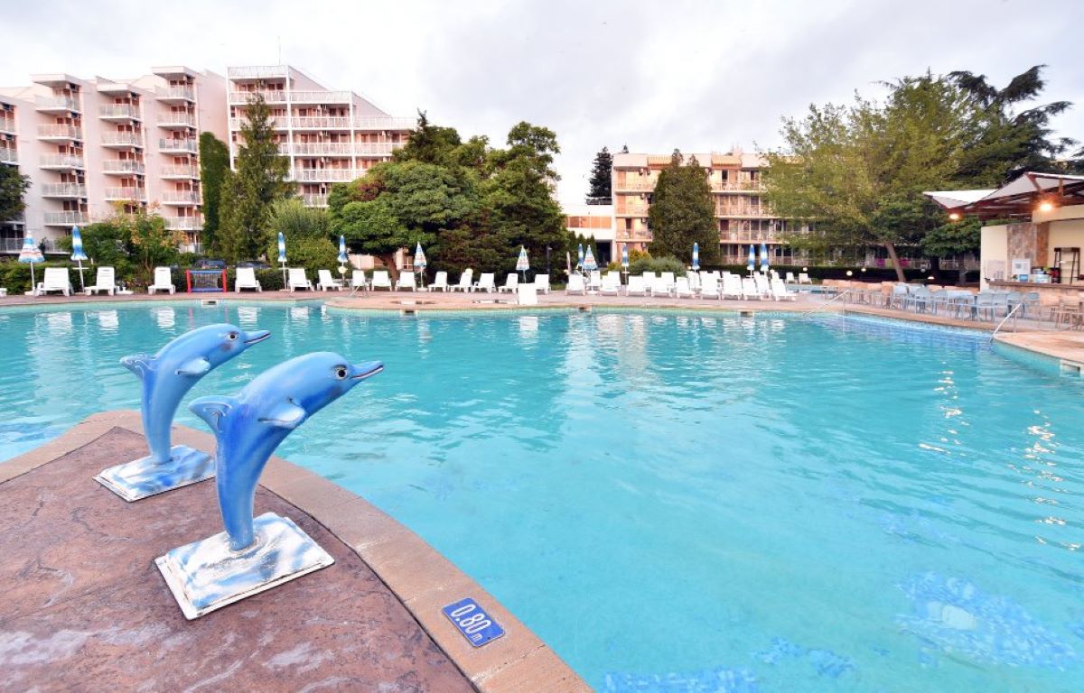 Hotel Malibu-Bazen.jpg