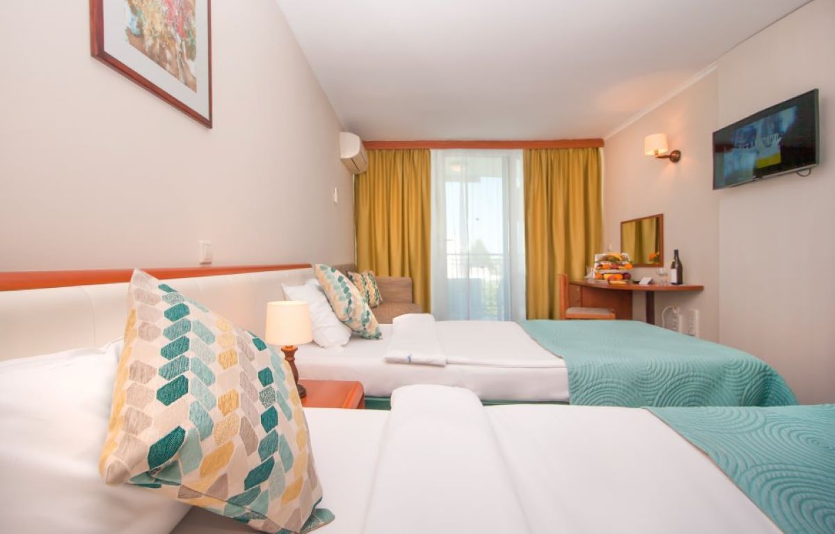 Laguna Garden Hotel-Standardna soba.jpg