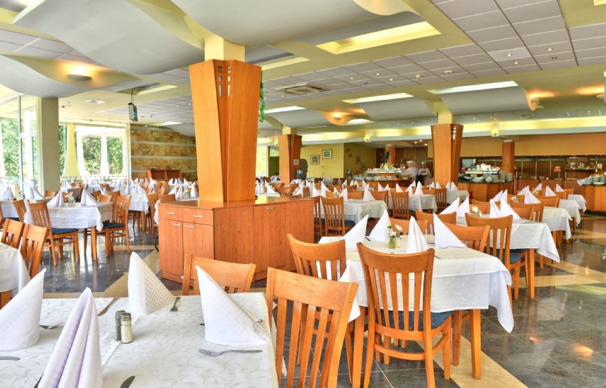 Laguna Garden-Restoran.jpg