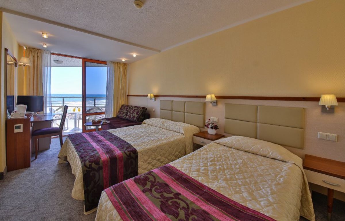 Hotel Kaliakra-Standardna soba.jpg