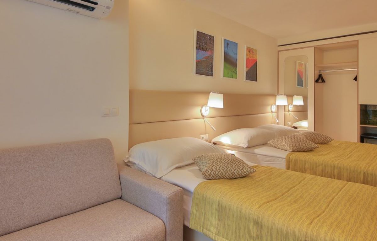 Hotel Calimera Ralitsa Superior-Deluxe soba.jpg