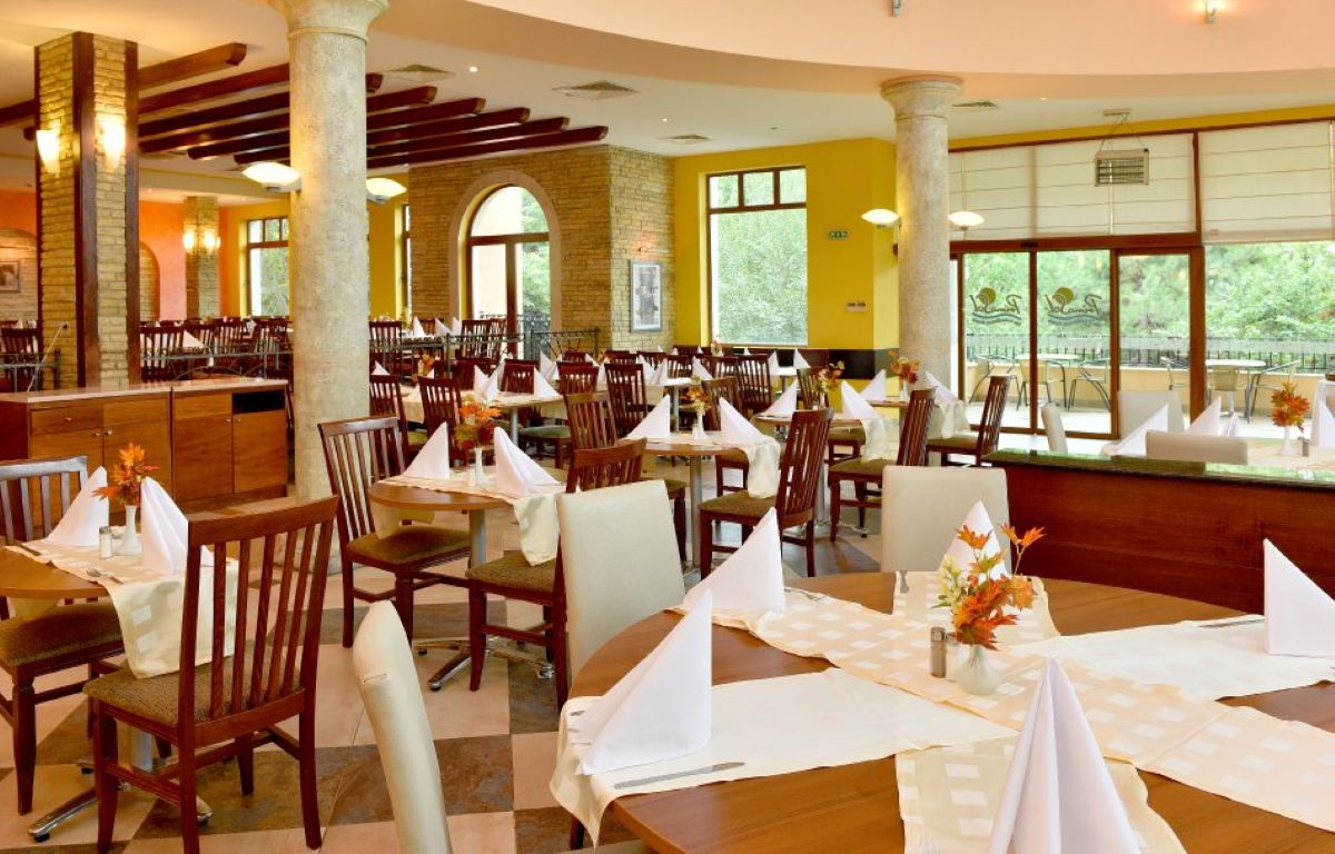 Hotel Calimera Ralitsa Superior-Restoran.jpg