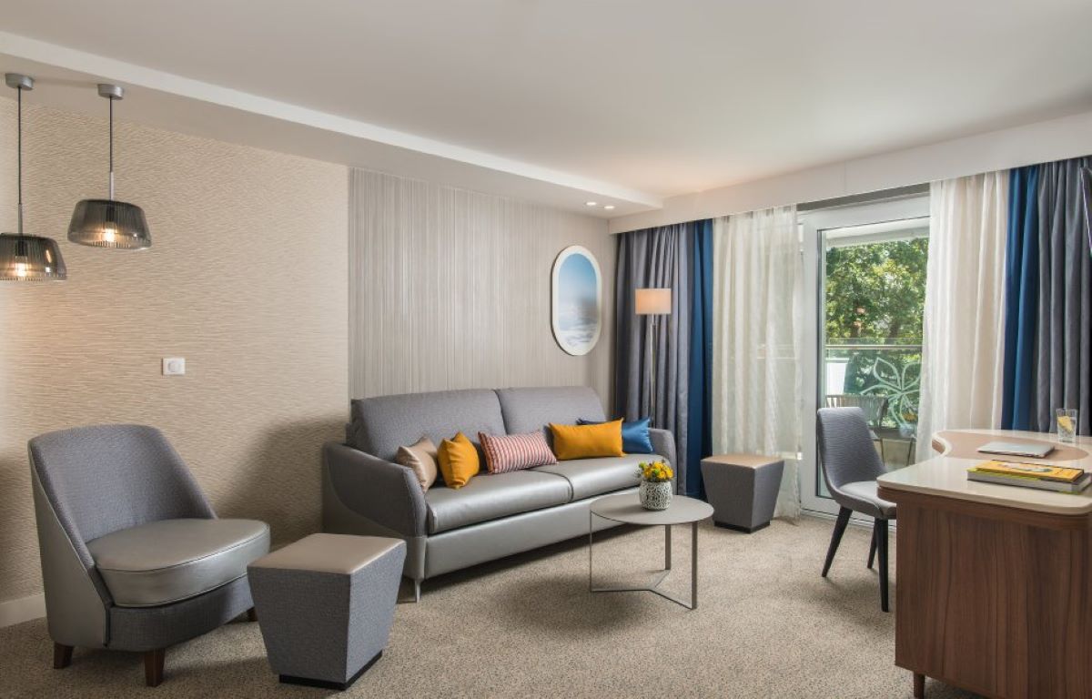 Hotel Maritim Amelia-Deluxe apartman.jpg