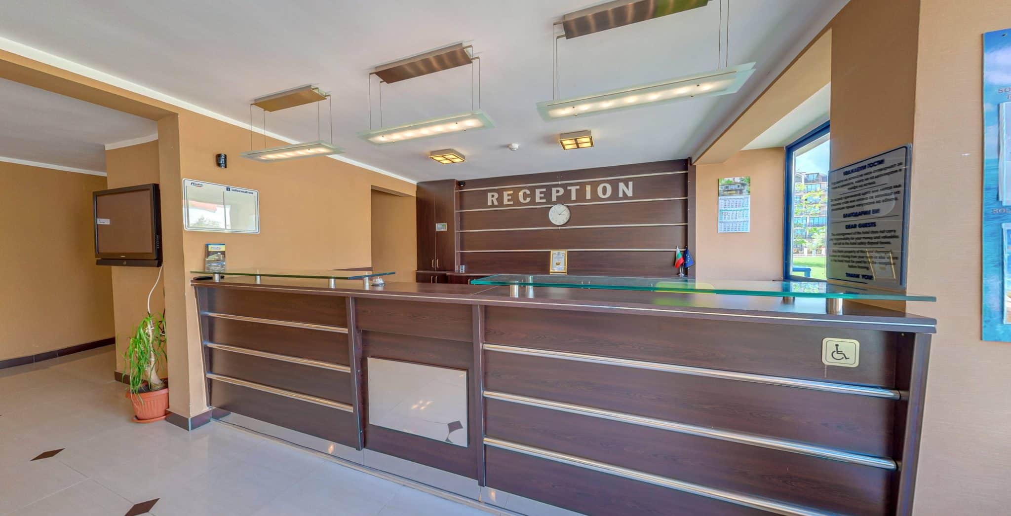 Hotel Pliska-Recepcija.jpg