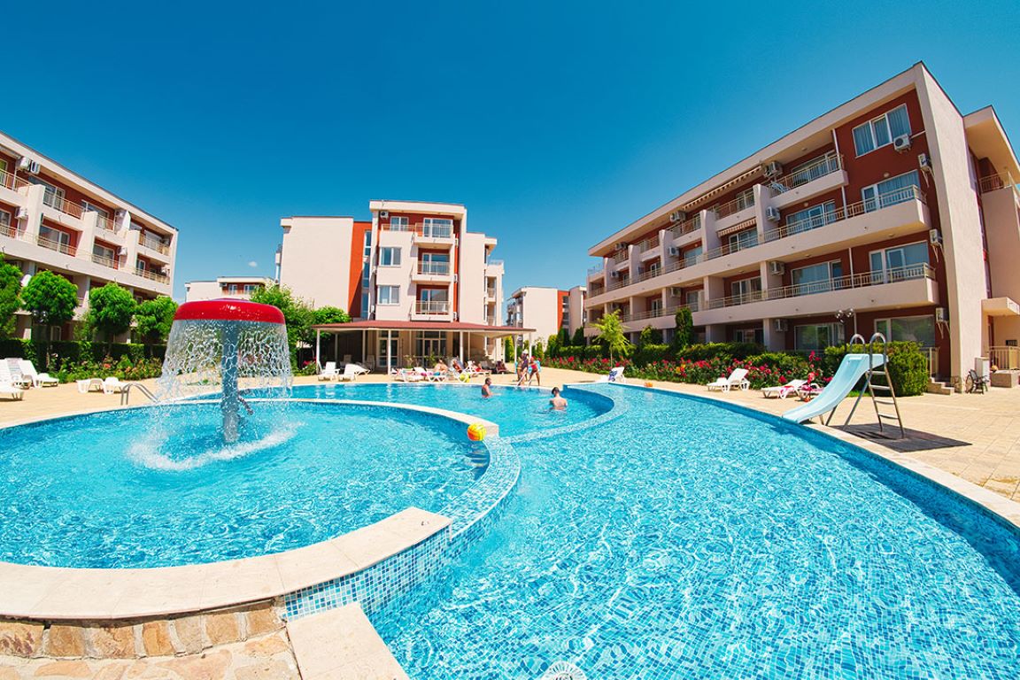 Holiday Fort Golf Club-Kompleks bazena.jpg