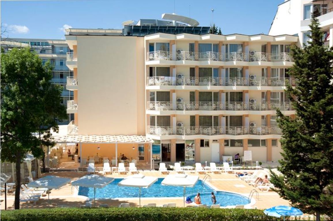 Hotel Karlovo-Panorama.jpg