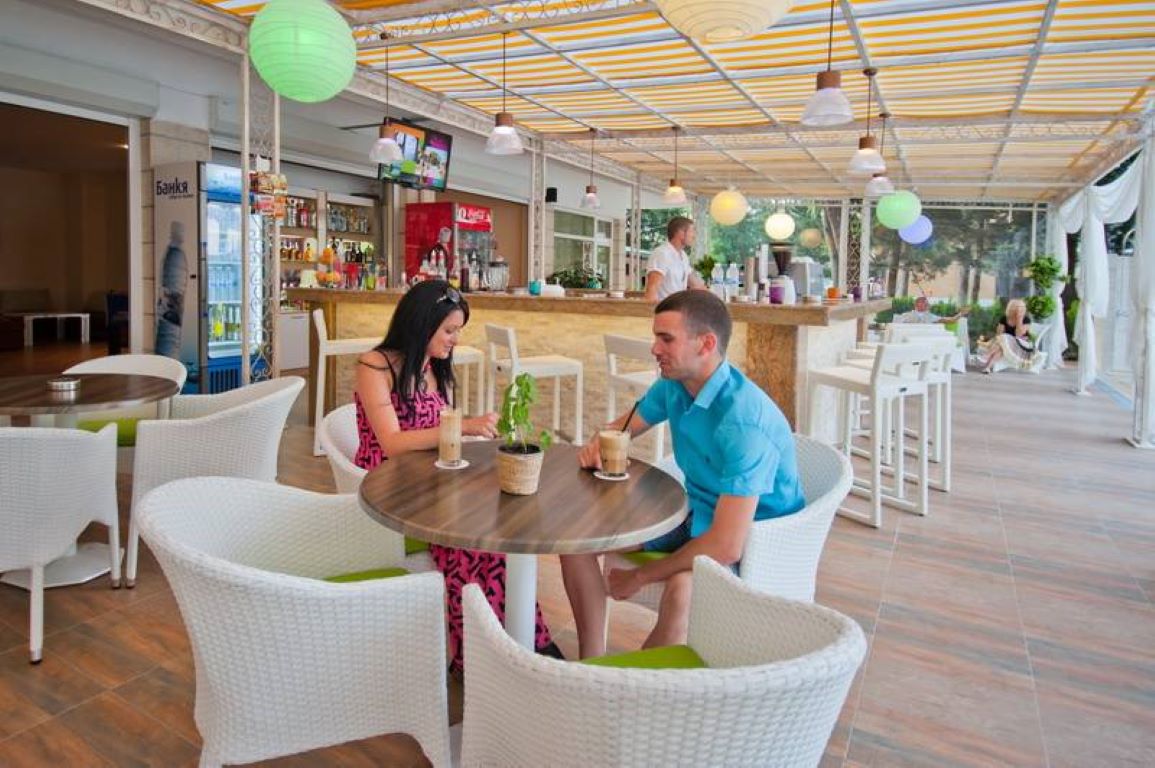 Karlovo Hotel-Bar.jpg