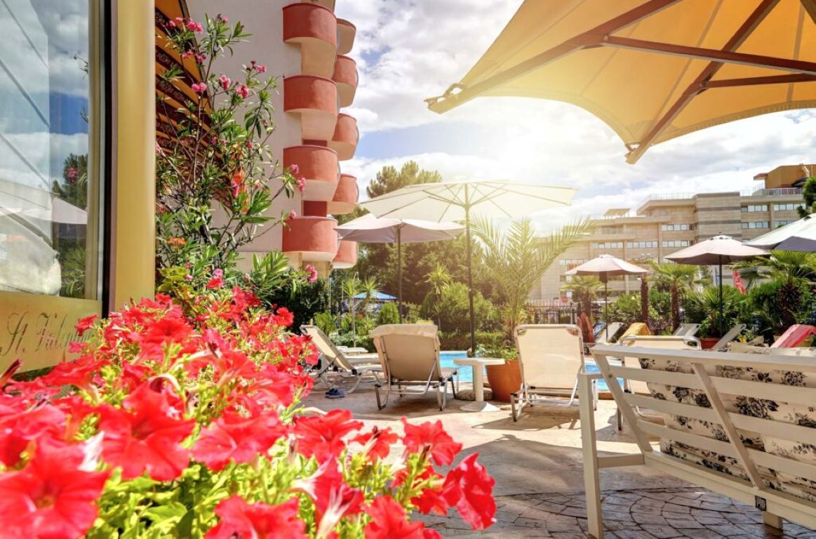 Saint Valentine Hotel-Basta hotela.jpg