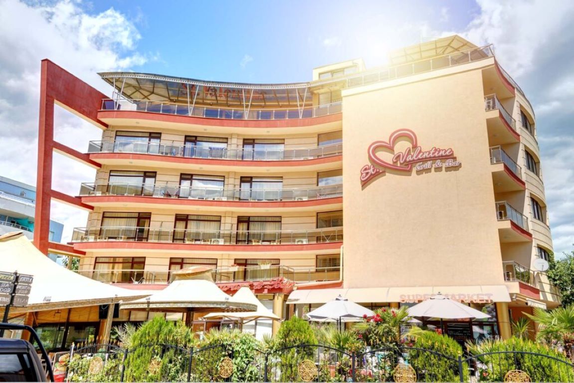 Saint Valentine Hotel-Zgrada hotela.jpg