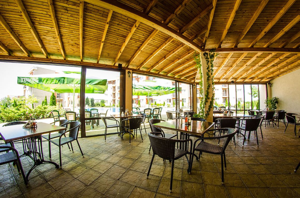 Nessebar Fort Club-Terasa restorana.jpg