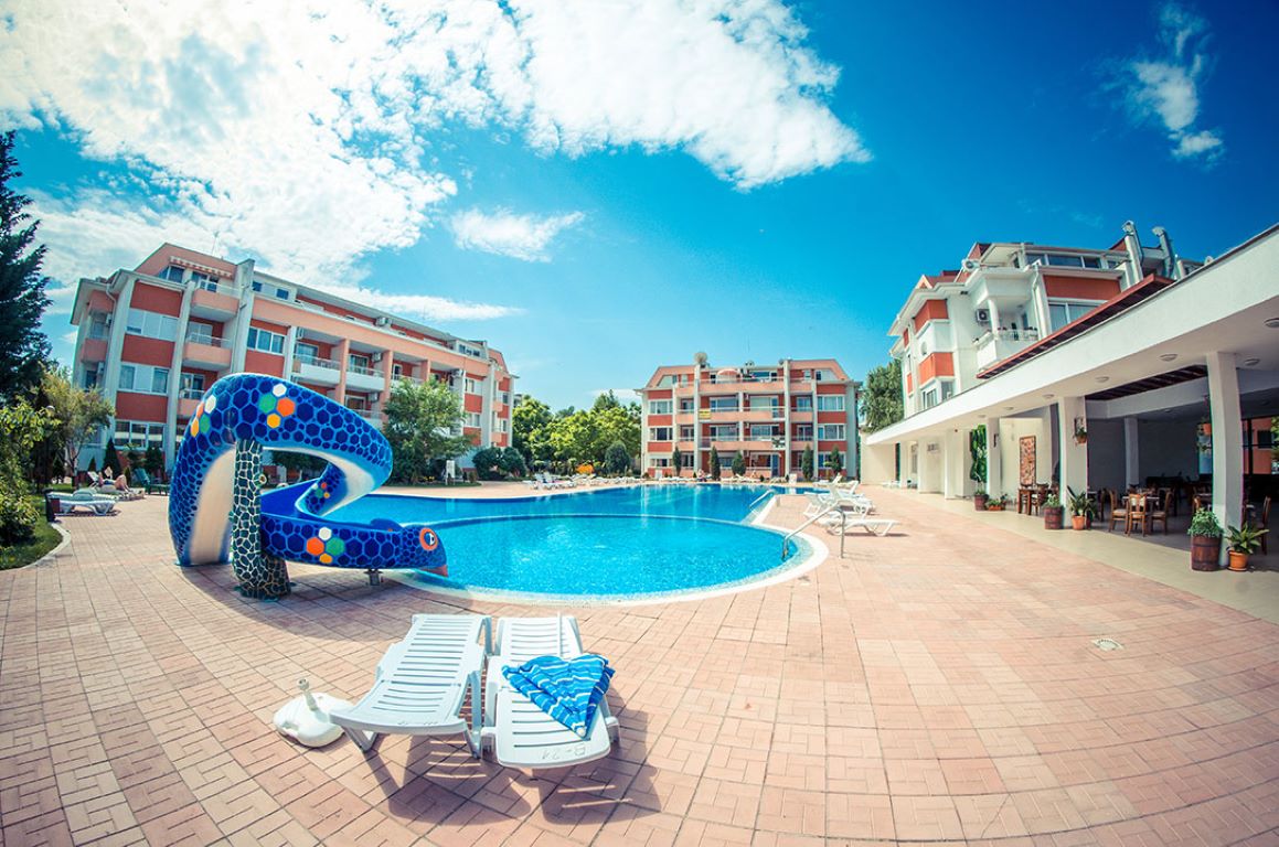 Hotel Sunny Beach Apart-Tobogan.jpg