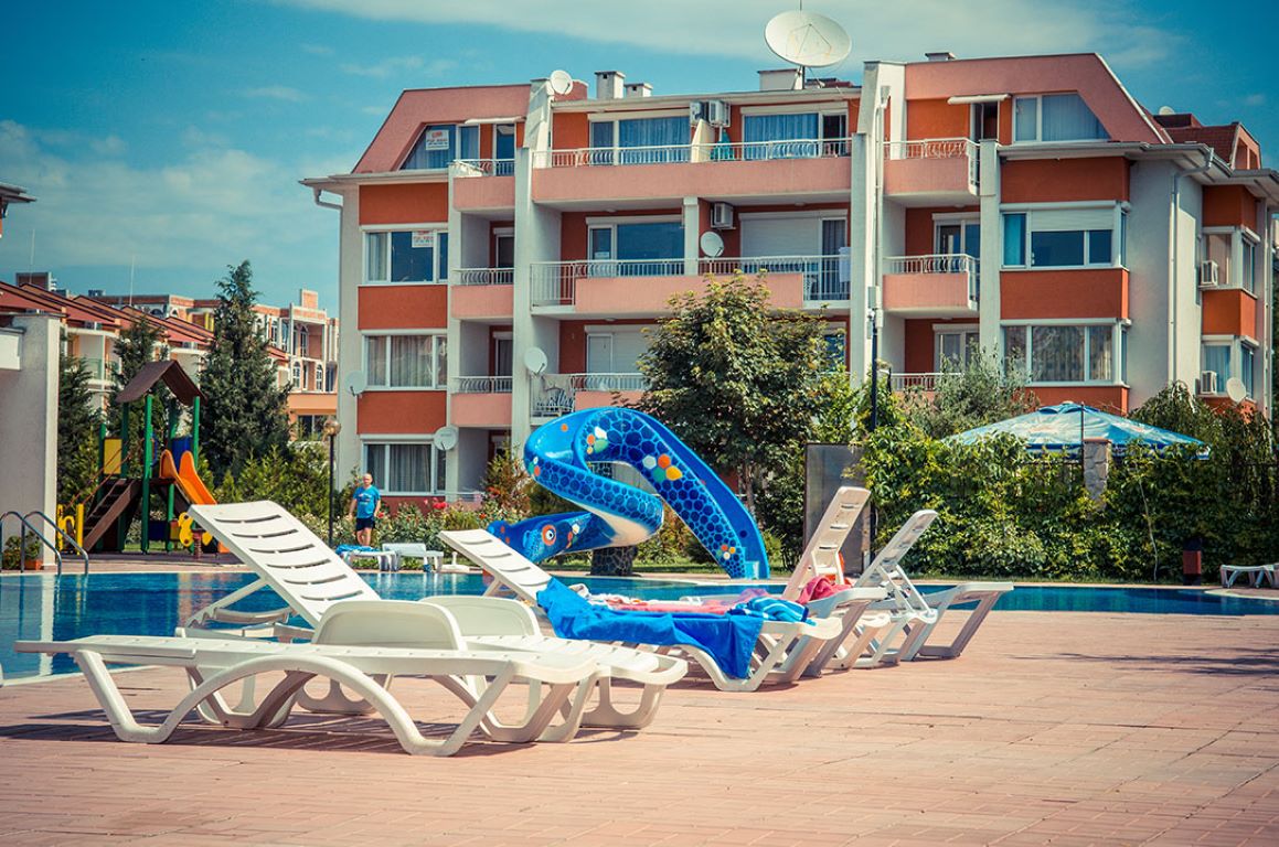 Sunny Beach Apart Hotel-Tobogan.jpg