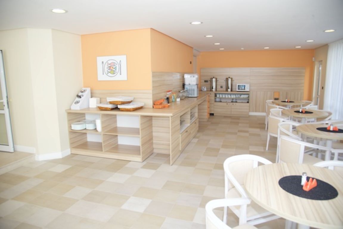 Sunny Residence Apart-Bar.jpg