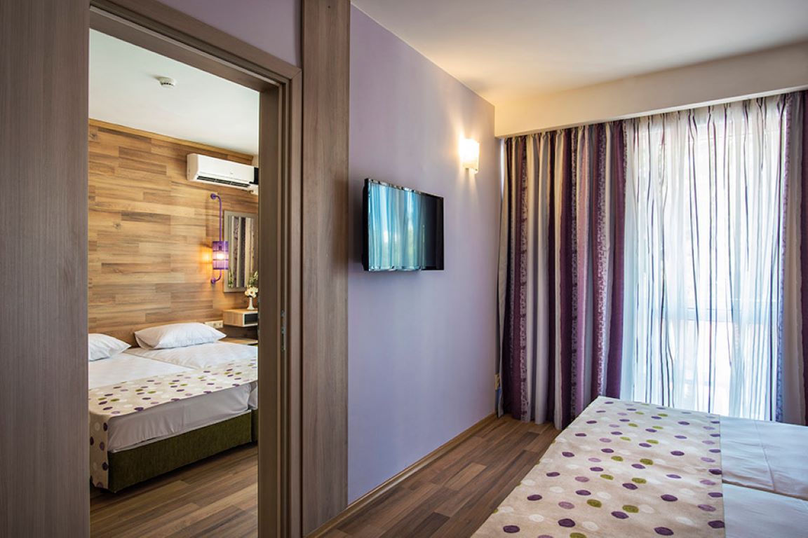 Hotel Imperial Resort-Porodicna soba.jpg
