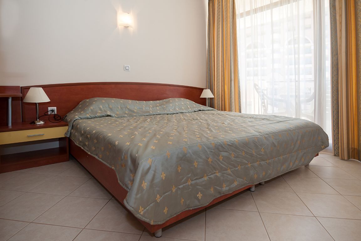 Poseidon Hotel-Apartman.jpg