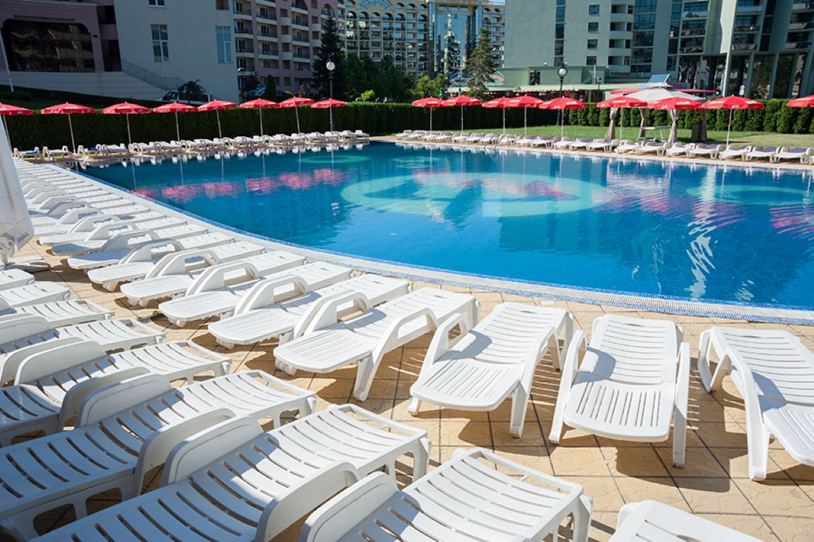 Poseidon Hotel-Bazen.jpg