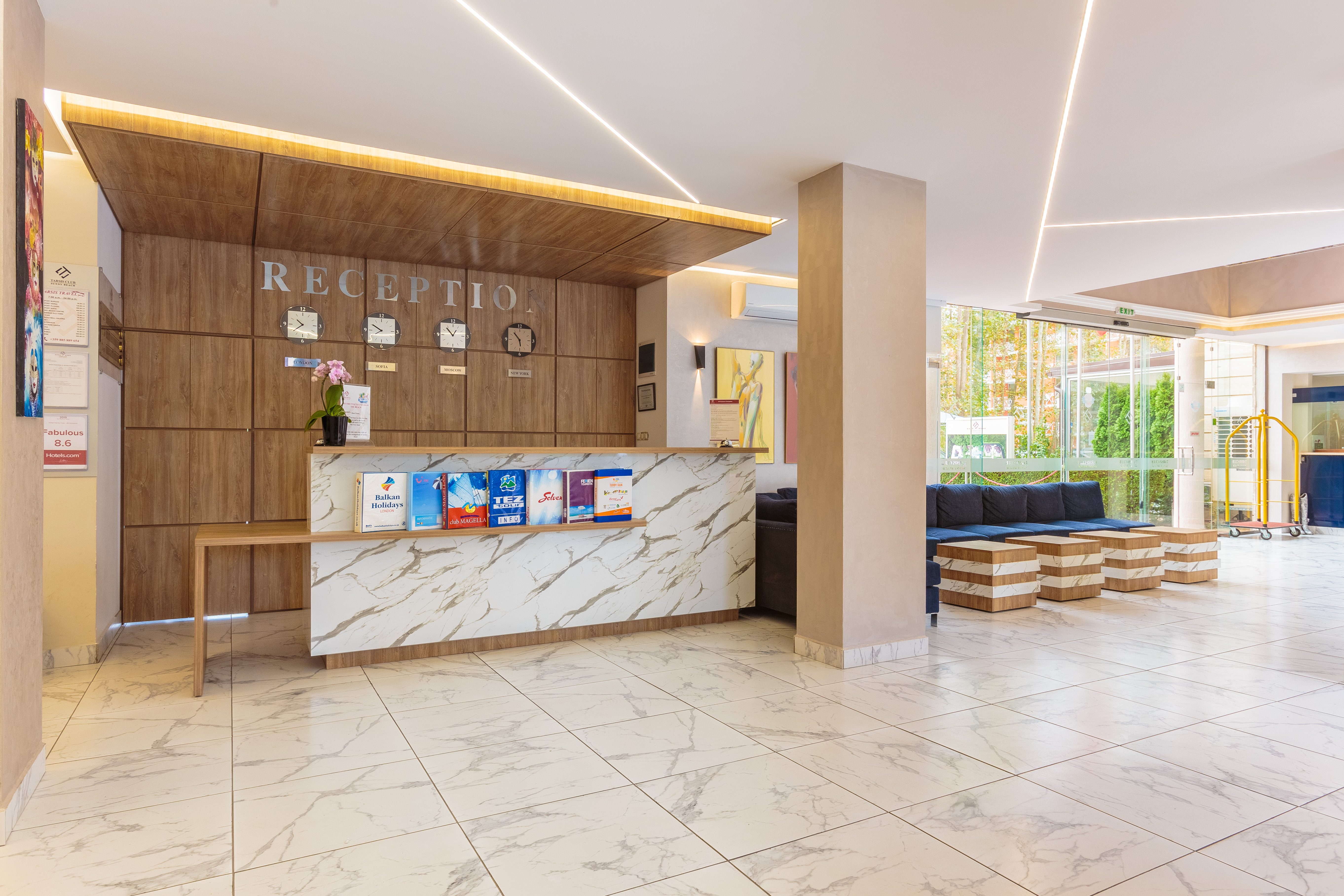 Tarsis Hotel-Recepcija.jpg