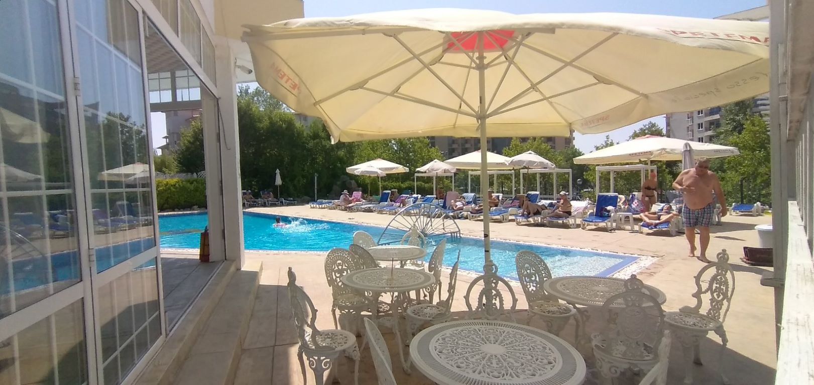Hotel Sunset Sunny Beach-Bazen.jpg