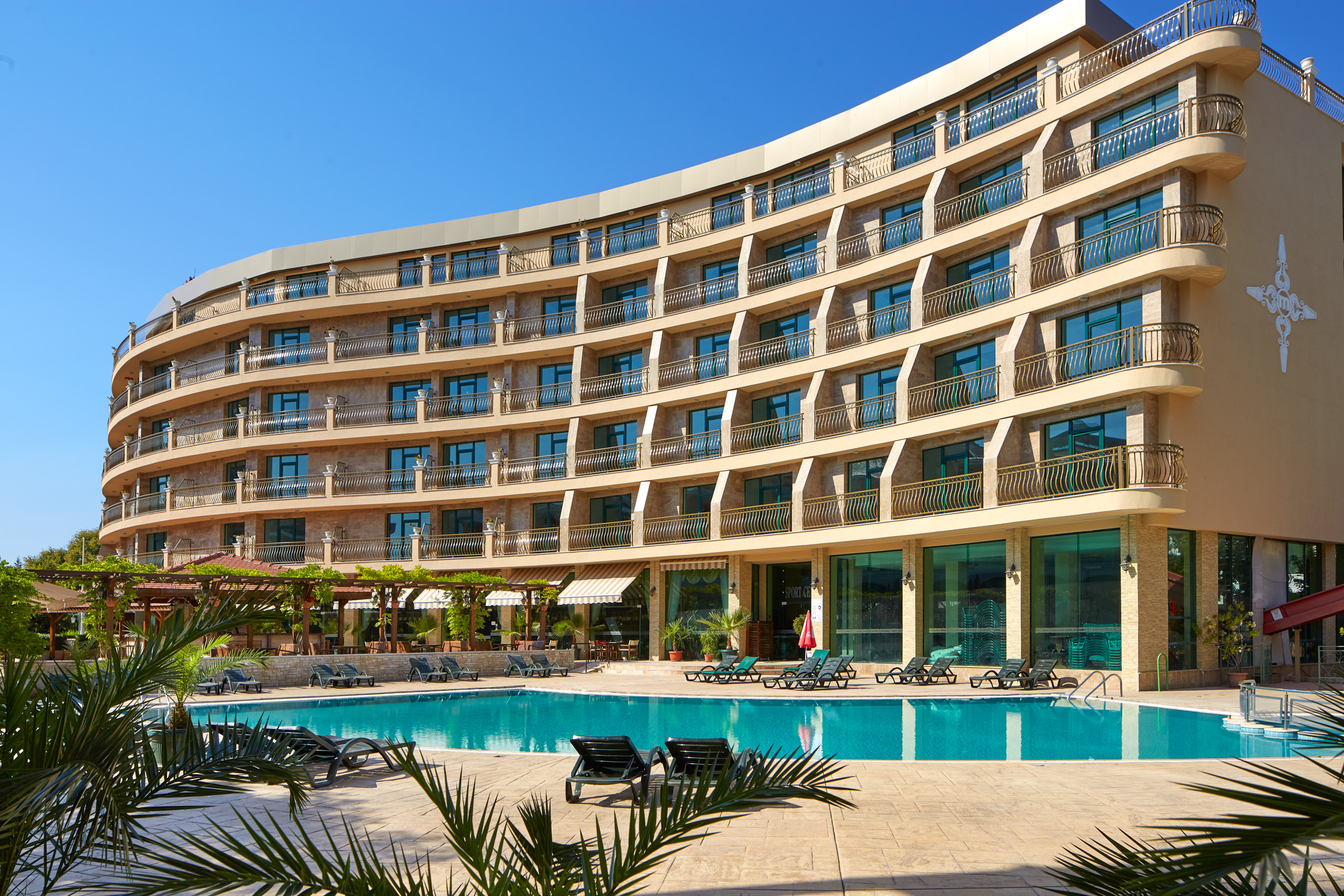 Hotel Mena Palace-Kompleks hotela.jpg