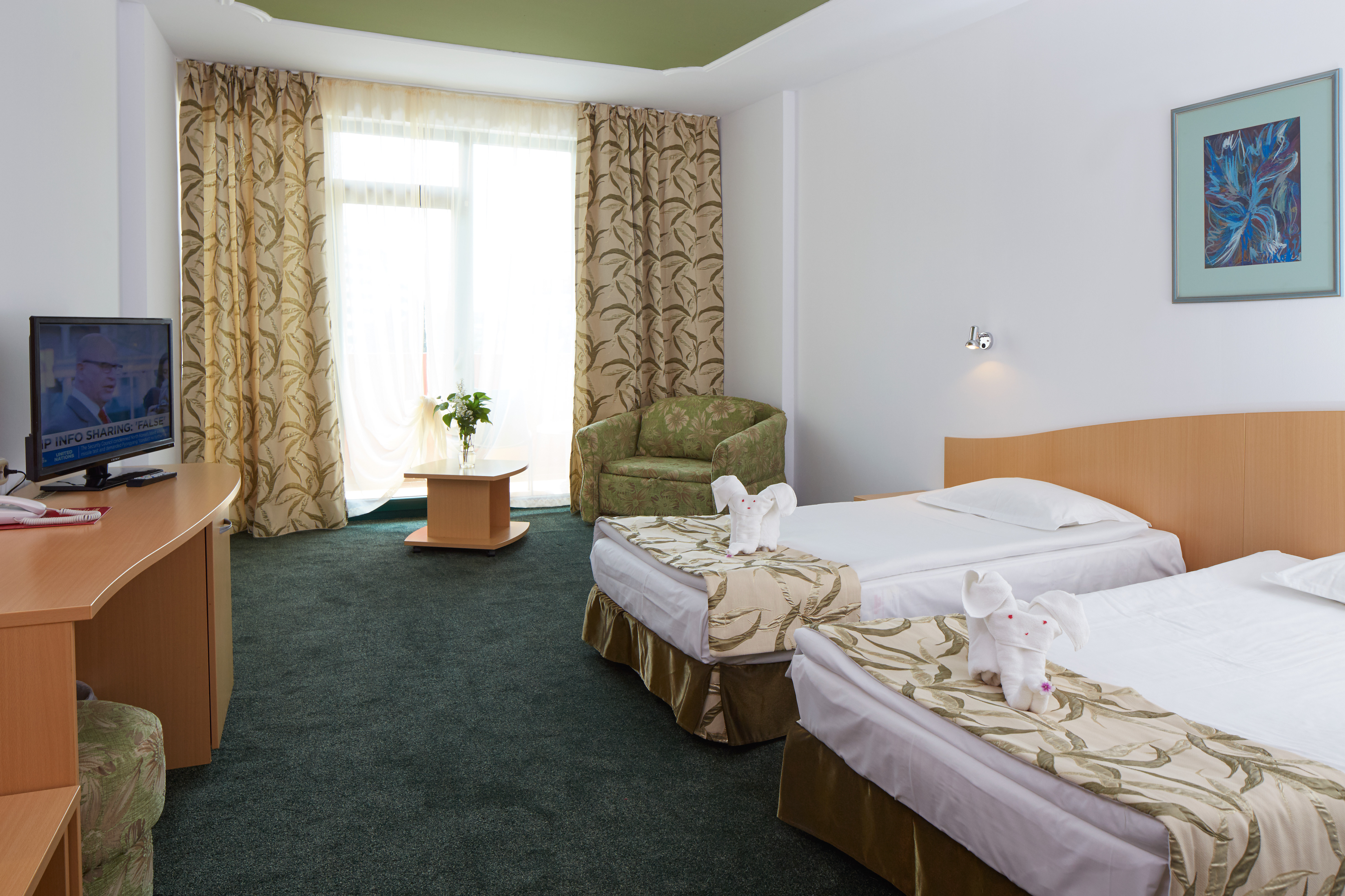 Mena Palace Hotel-Standardna soba.jpg