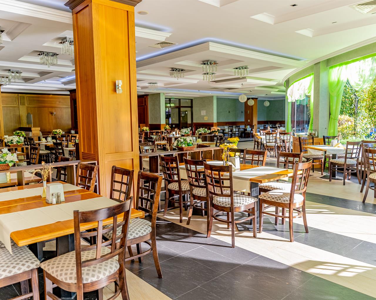Izola Paradise-Restoran.jpg