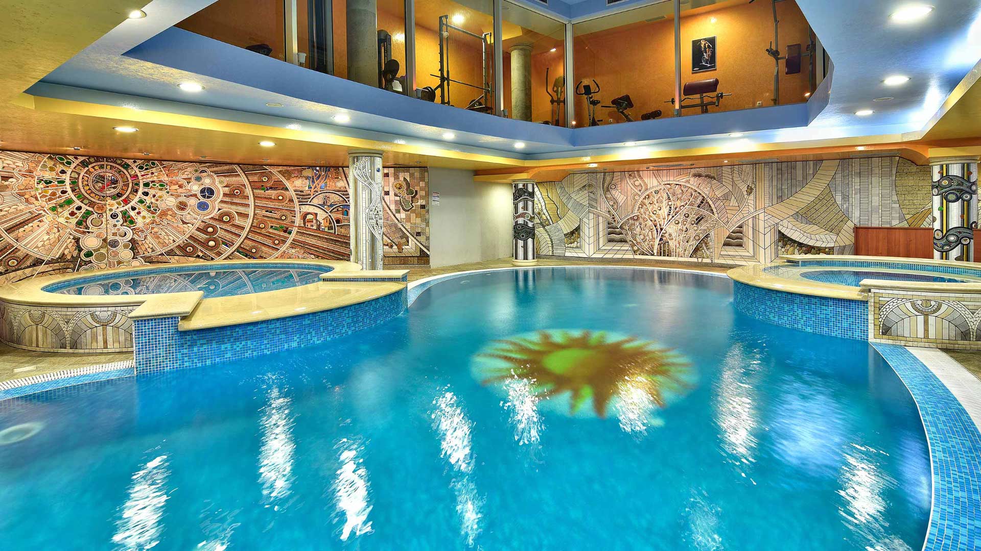 Hotel IHotel-Unutrasnji bazen.jpg