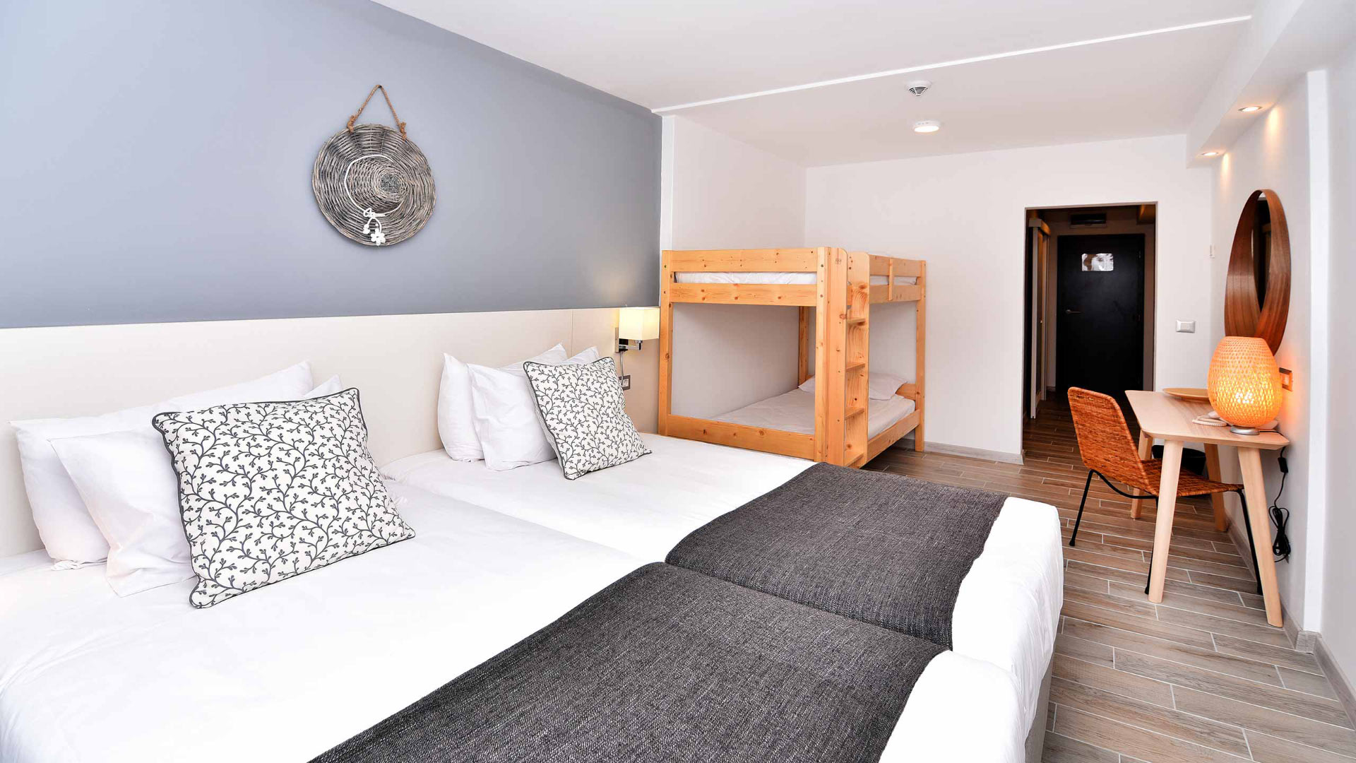 IHotel-Porodicna soba.jpg
