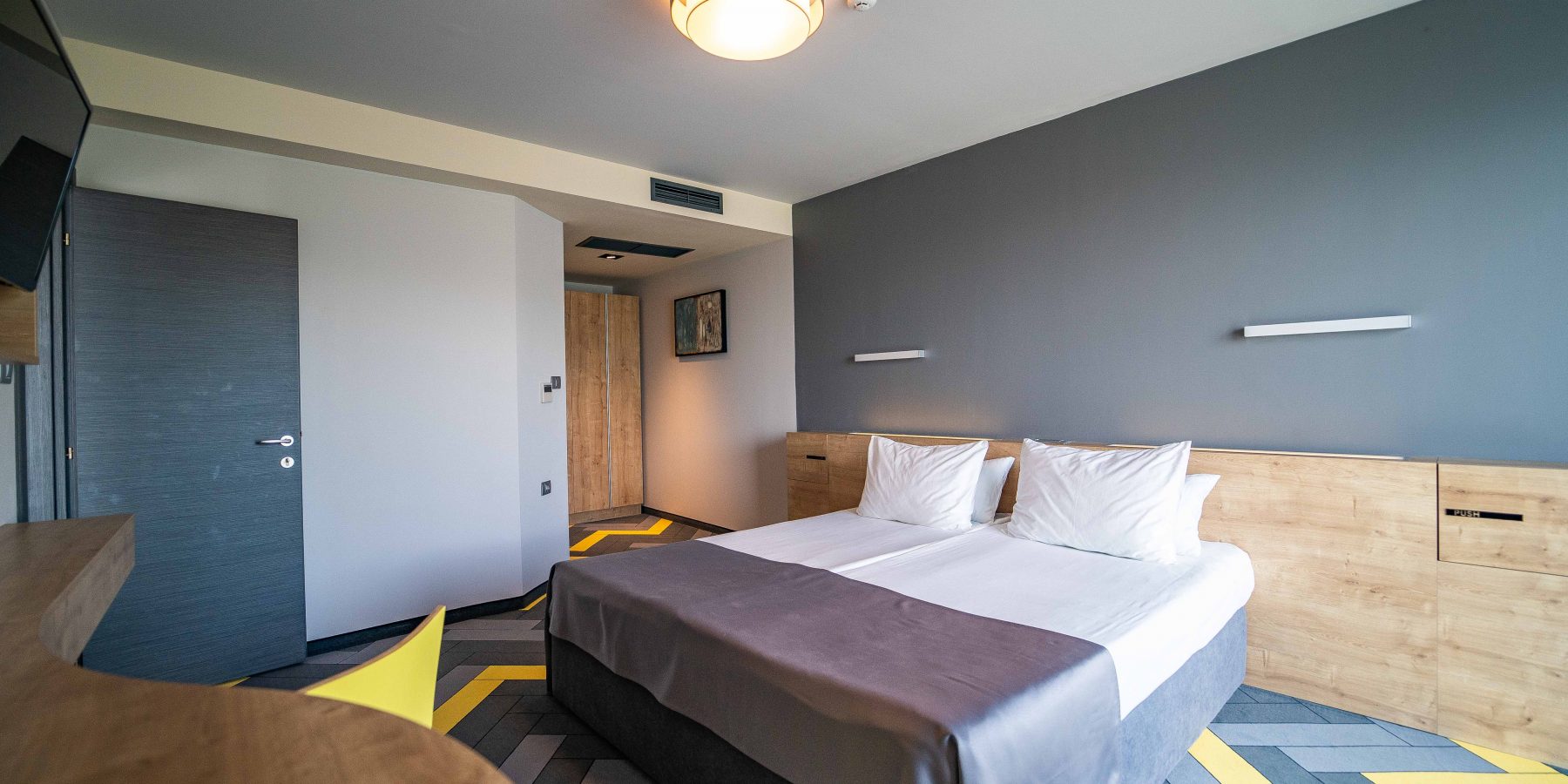 HVD Club Hotel Bor-Standardna soba.jpg