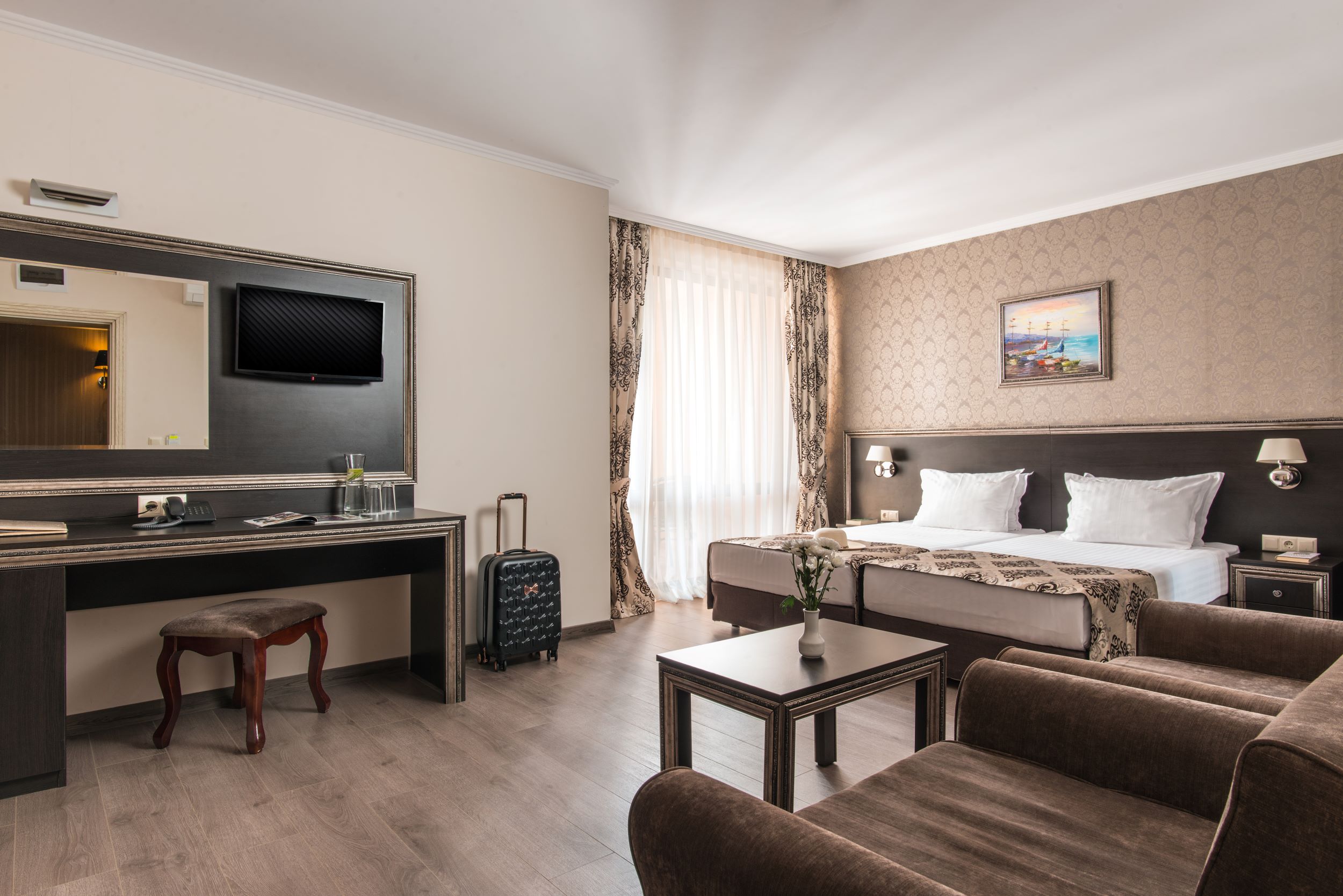 Diamond Residence Hotel & Spa-Junior suite.jpg