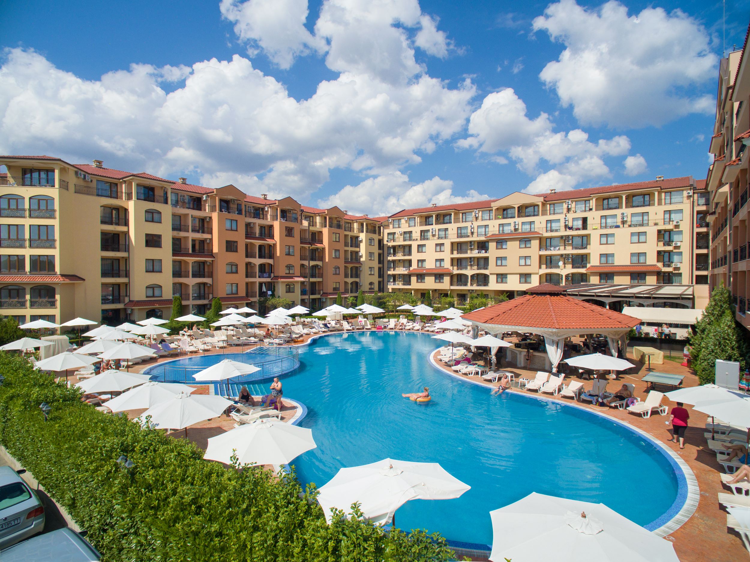 Diamond Residence Spa Hotel-Bazen.jpg