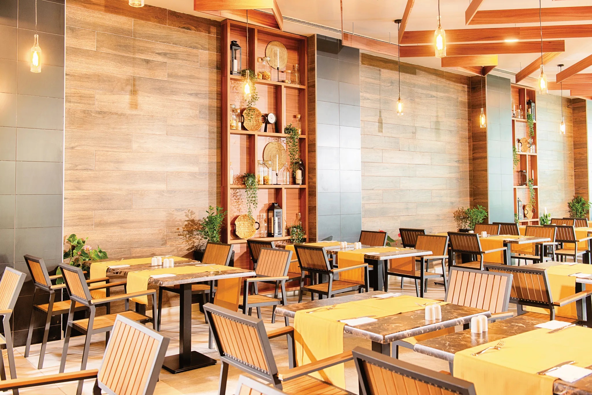 Secrets Sunny Beach Resort & Spa Hotel-Restoran.jpg