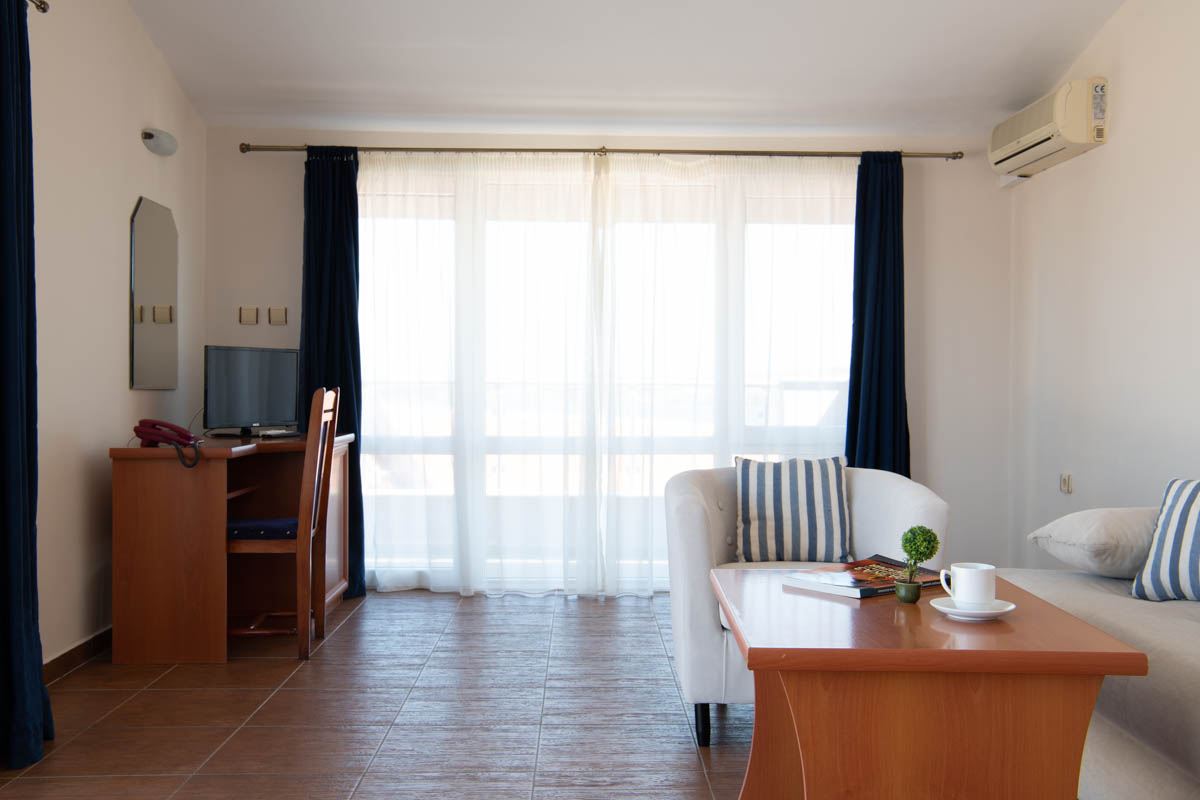 Amon Ra Hotel-Apartman.jpg