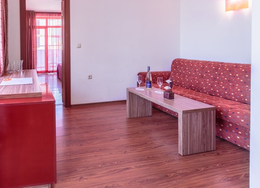 Apolis Hotel-Studio.jpg