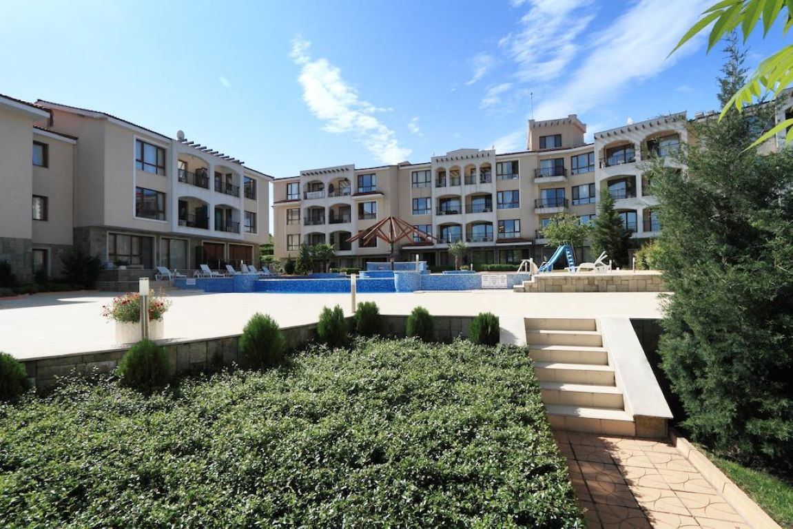 Hotel Bay Apartments-Hotelski kompleks.jpg