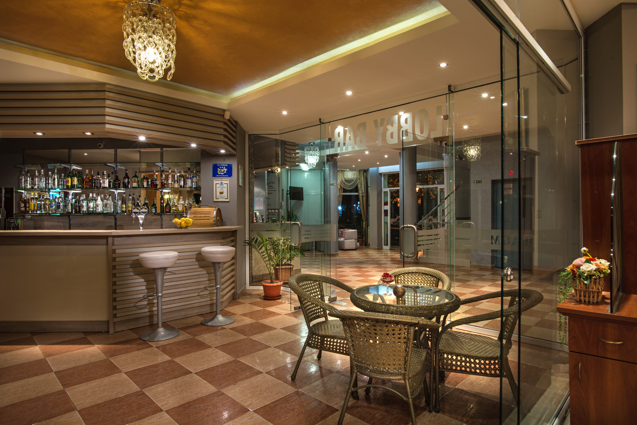 Hotel FLagman-Lobby bar.jpg