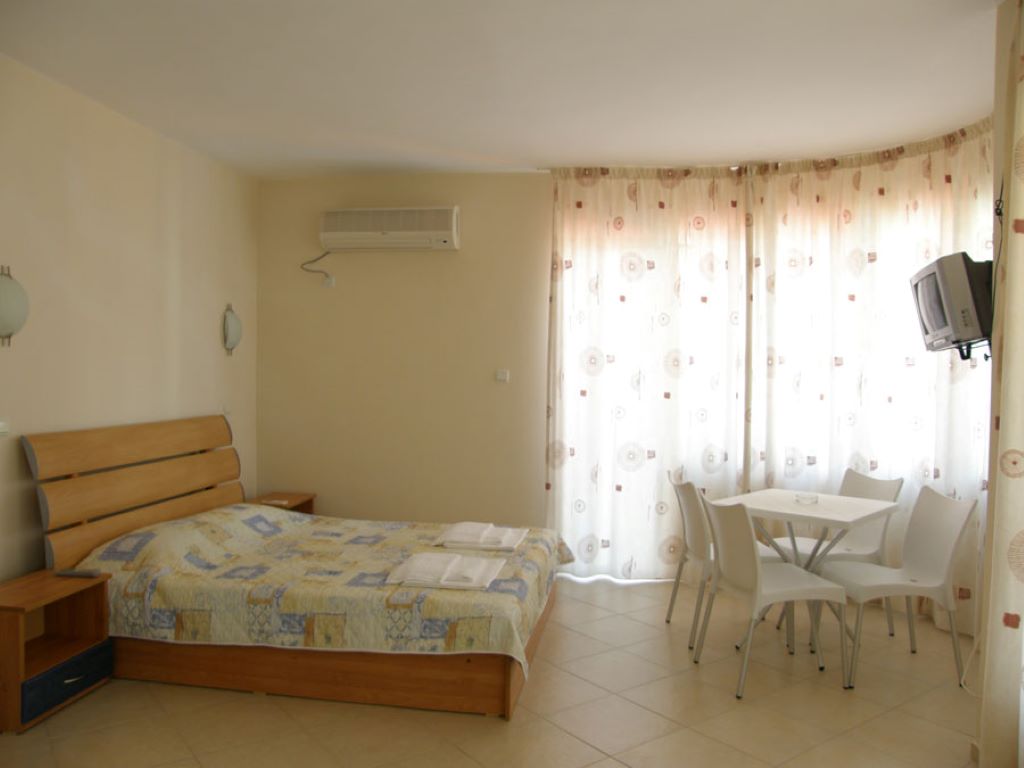 Morska Villa Hotel-Studio.jpg