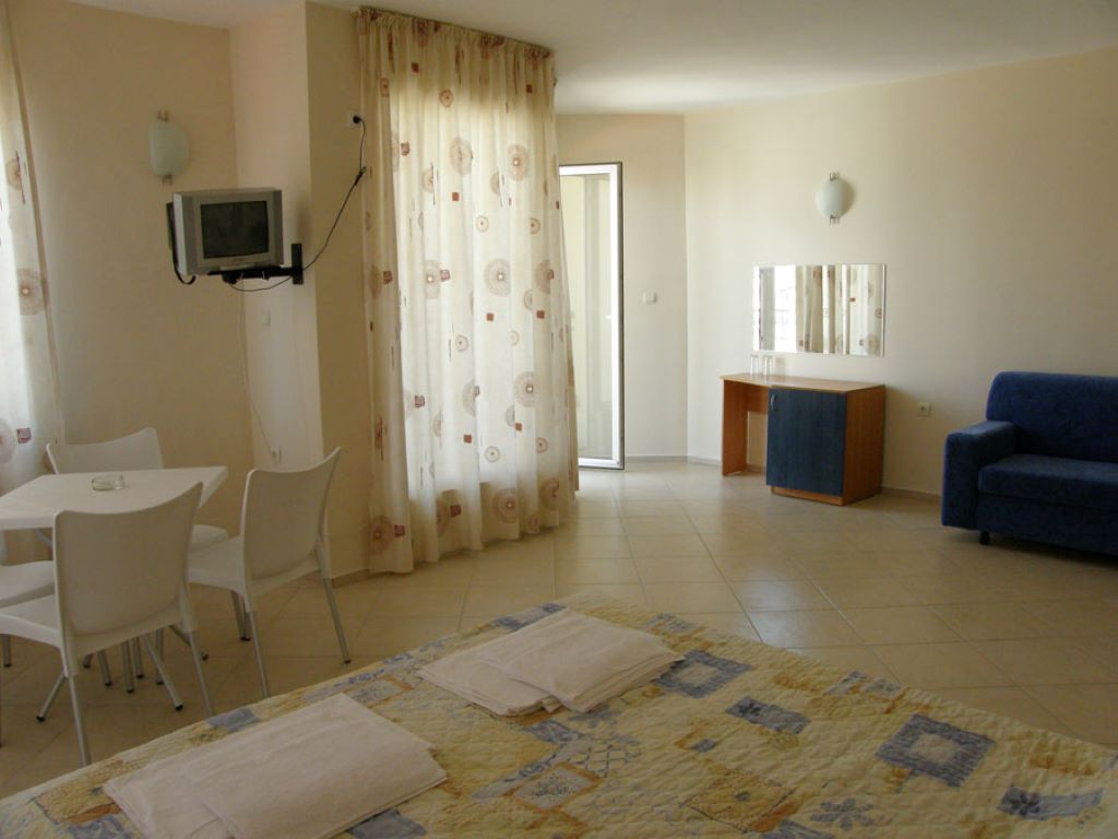 Morska Villa-Studio.jpg