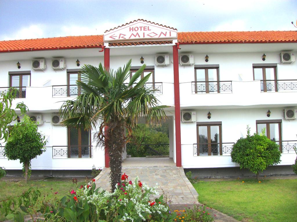 Hotel Ermioni 1.jpg