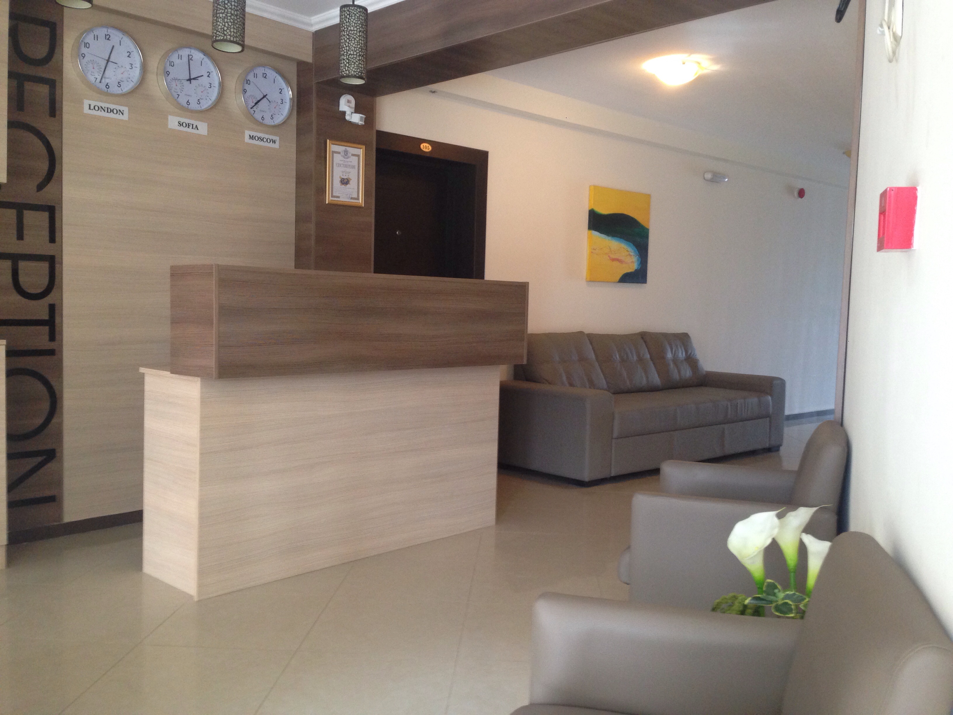 Villa Orange Hotel-Lobby.jpg