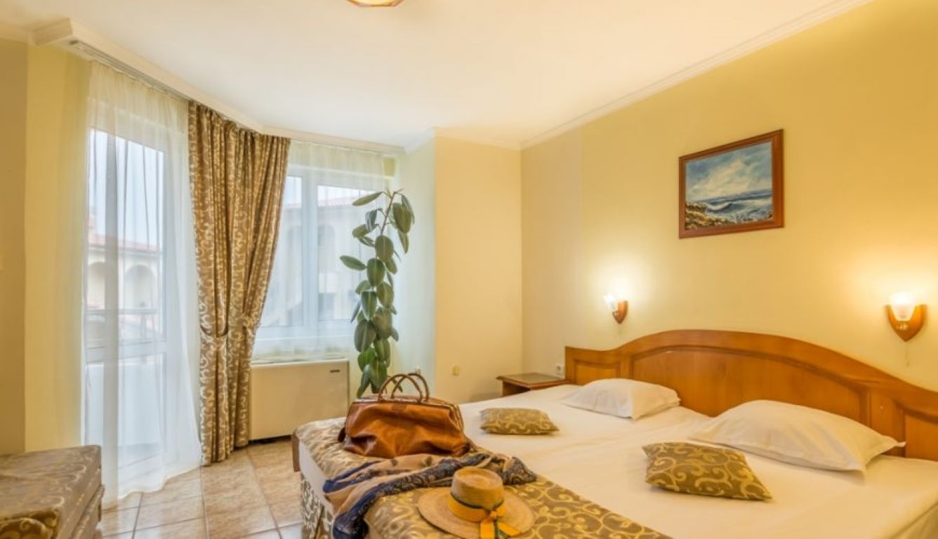 Hotel Villa List-Economy soba.jpg