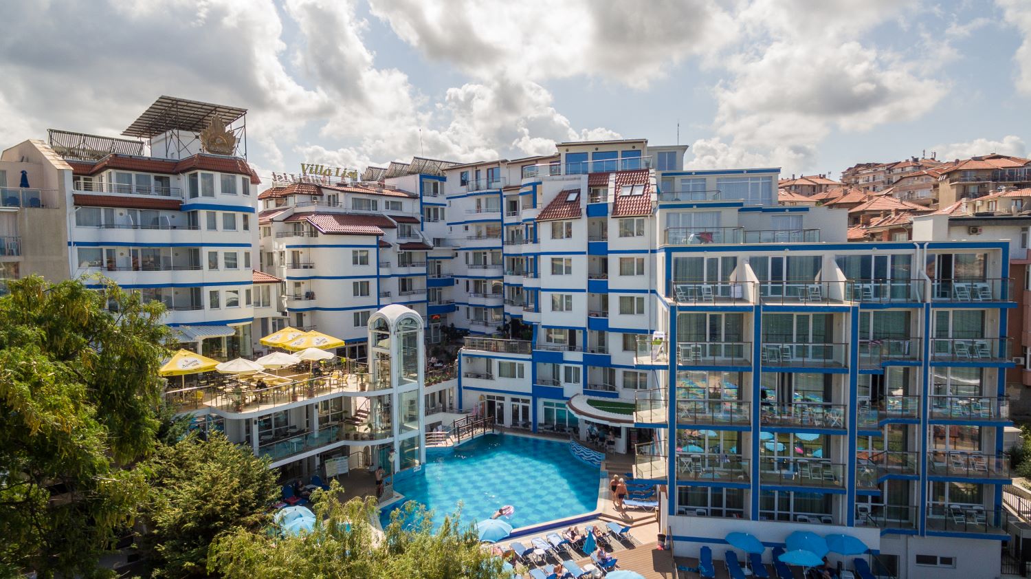 Hotel Villa List-Kompleks hotela.jpg