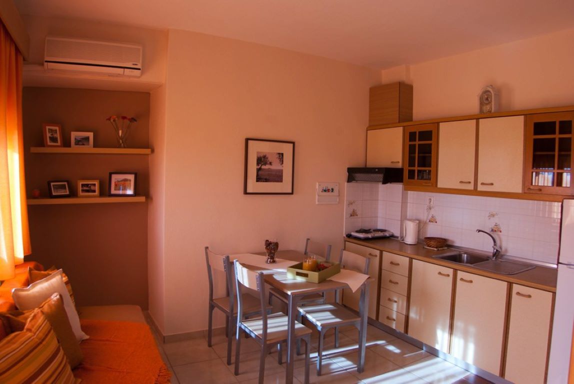 Villa Decauville Studios & Apartments Hotel-Suite.jpg