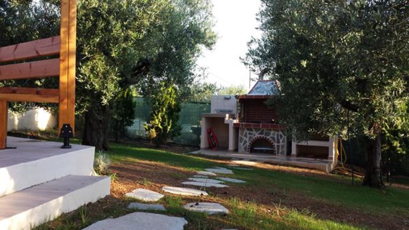 Villa Decauville Studios & Apartments-Prostor za roštilj.jpg