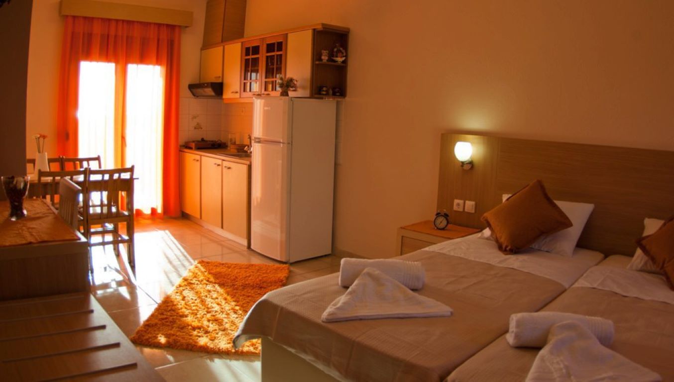 Villa Decauville Studios & Apartments-Studio.jpg