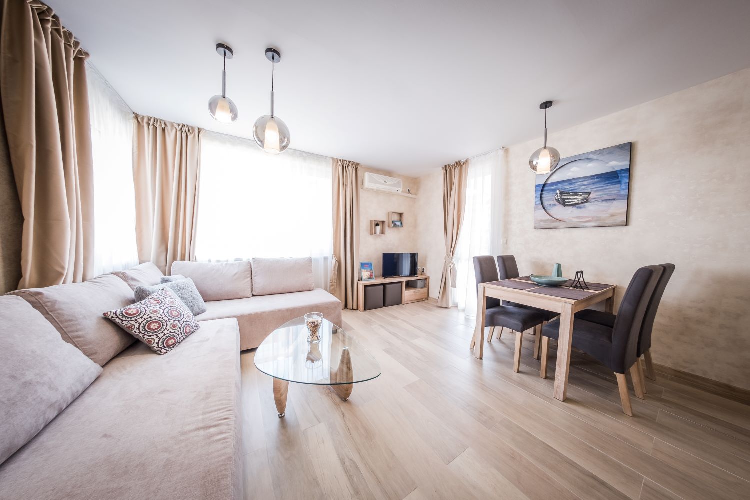 Sea Fort Club Hotel-Apartman dnevna soba.jpg