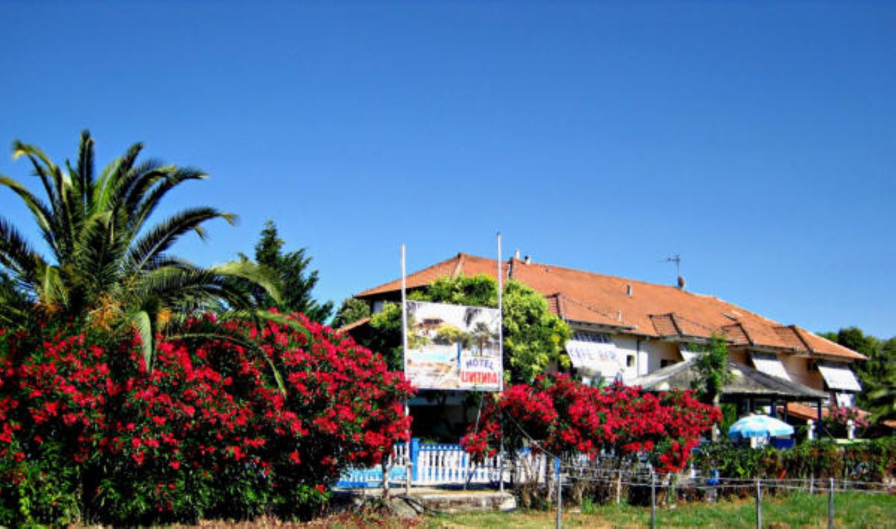 Hotel Livithra-Hotel spolja.jpg