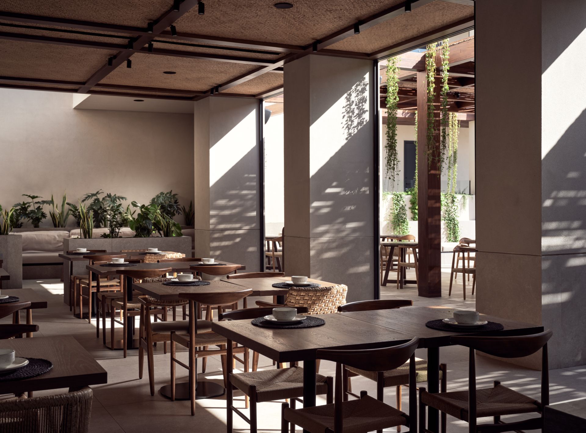 Contessina Hotel-Bar na bazenu.jpg