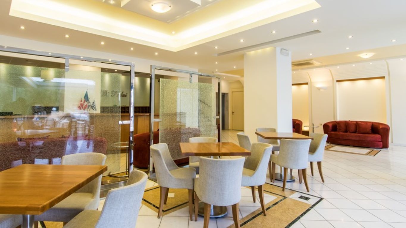 DI Palai Hotel-Lobby.jpg